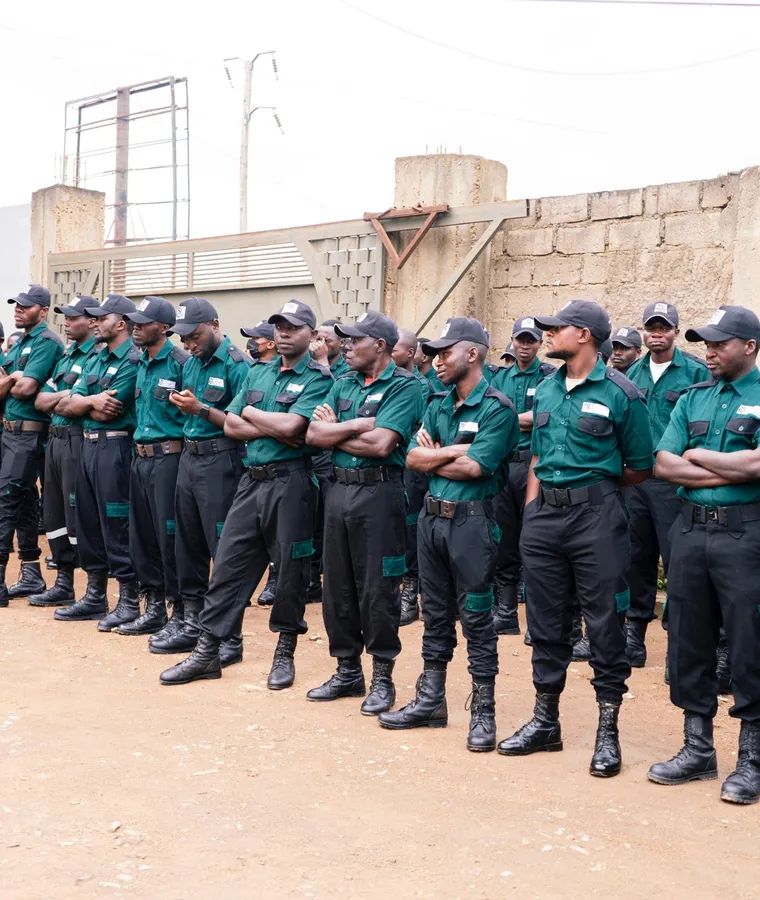 Brigade d'agents TSI en formation et alignement